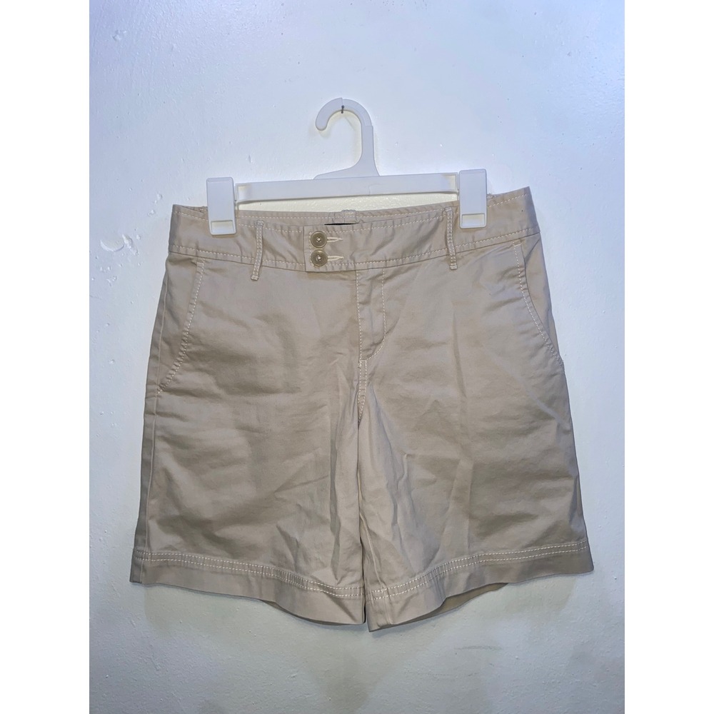 Eddie Bauer Mercer Fit Beige Chino Shorts Womens Petite 4 Classic Cotton Stretch